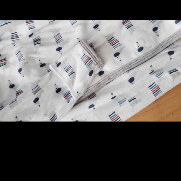 Magnetic Me gowns size 0-3 - Picture 3 of 3